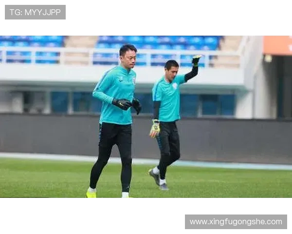 重庆飞盘队比赛经验引发热议球员表现与战术选择成焦点讨论