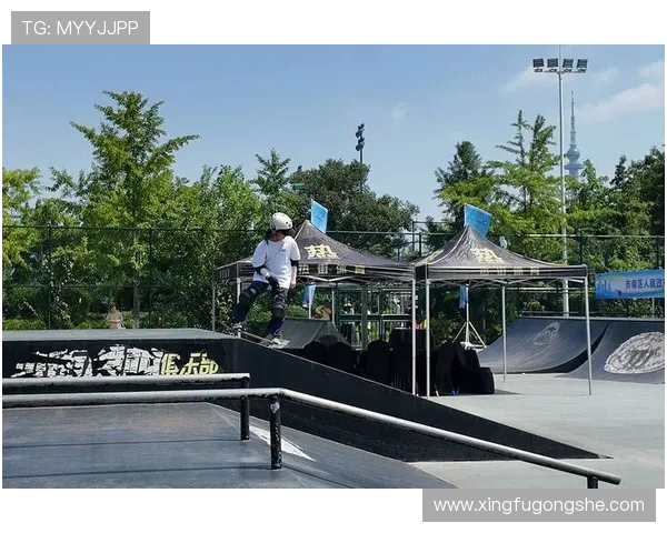 南京极限运动队灵活性争议引发热议运动员表现与安全性之间的平衡探讨